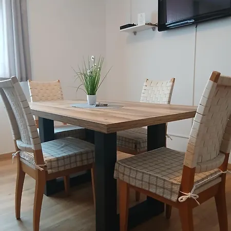 Nadine Mljet Mit Meerblick * Okuklje